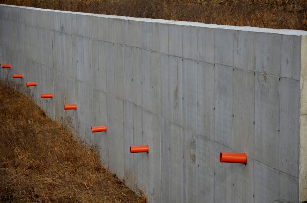 Cost of Retaining Wall Drainage in Parker